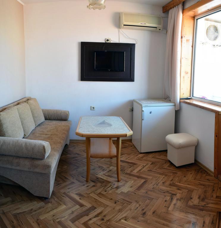 Private Rooms Trakiets Pomorie Eksteriør billede